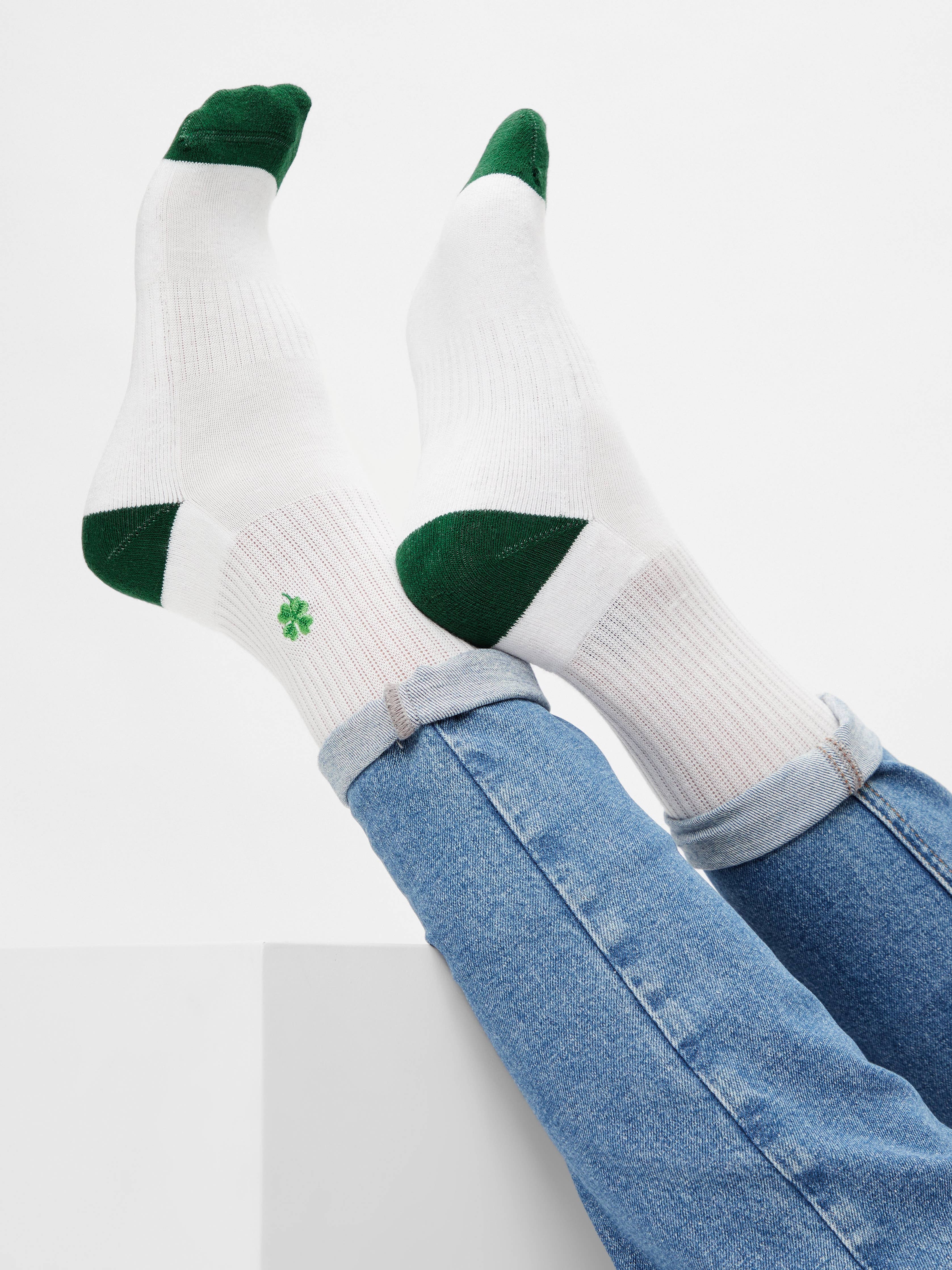 Lucky Socks - Calzini girocollo biologici con ricamo a trifoglio